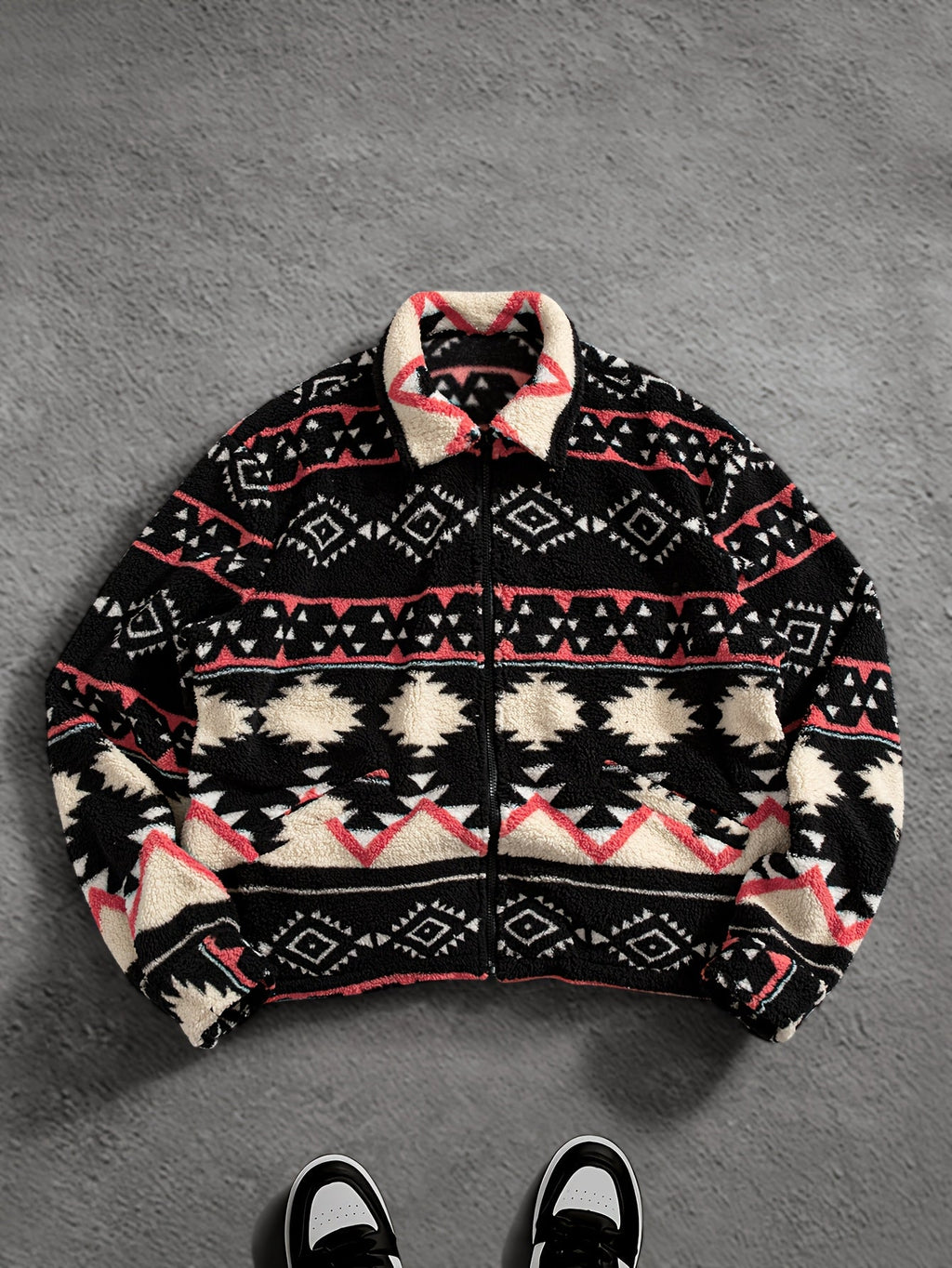 Men's Relaxed Plush Fleece Jacket with Pointed Lapels and Welt Pockets