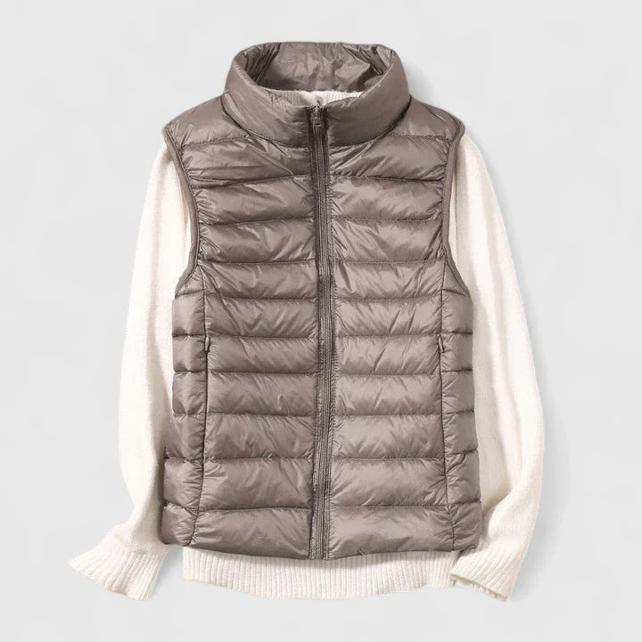 Women's Shower-Resistant Gilet with Refined Hems and Pockets - Beige