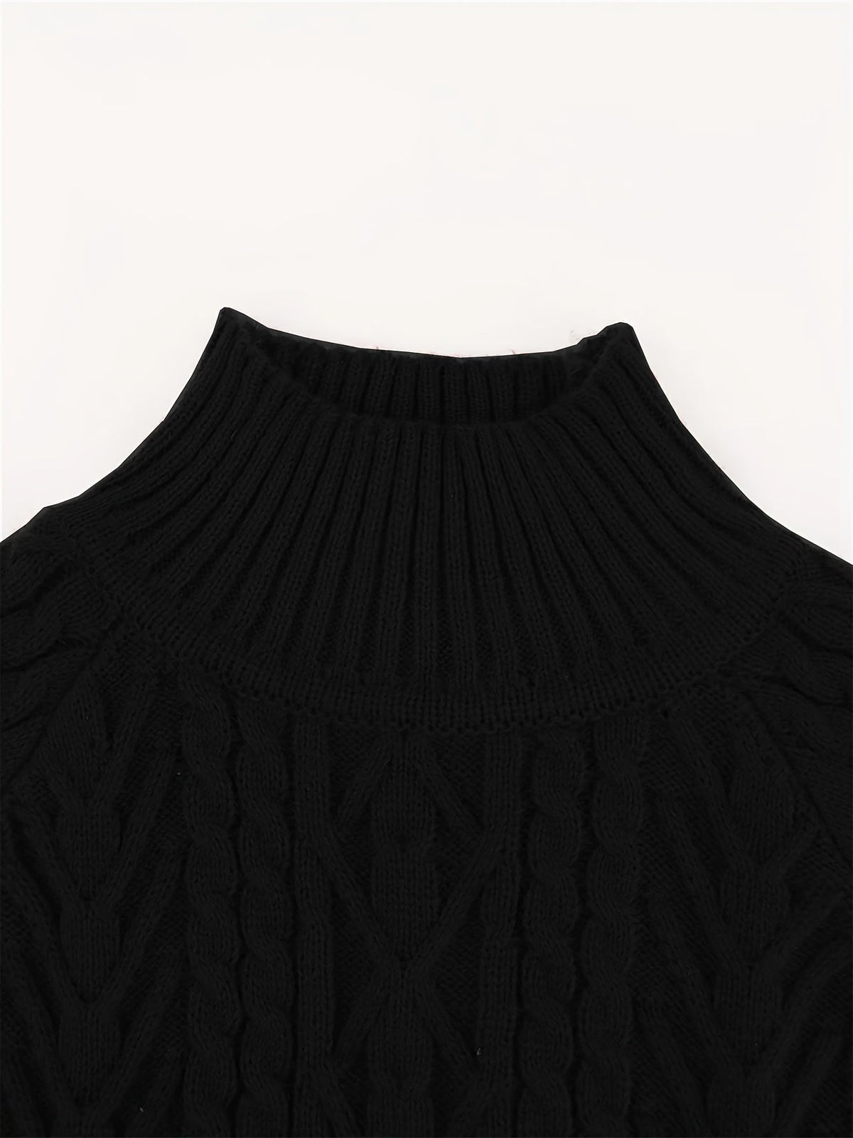 Women's Cable-Knit Mock Neck Jumper for Spring and Autumn