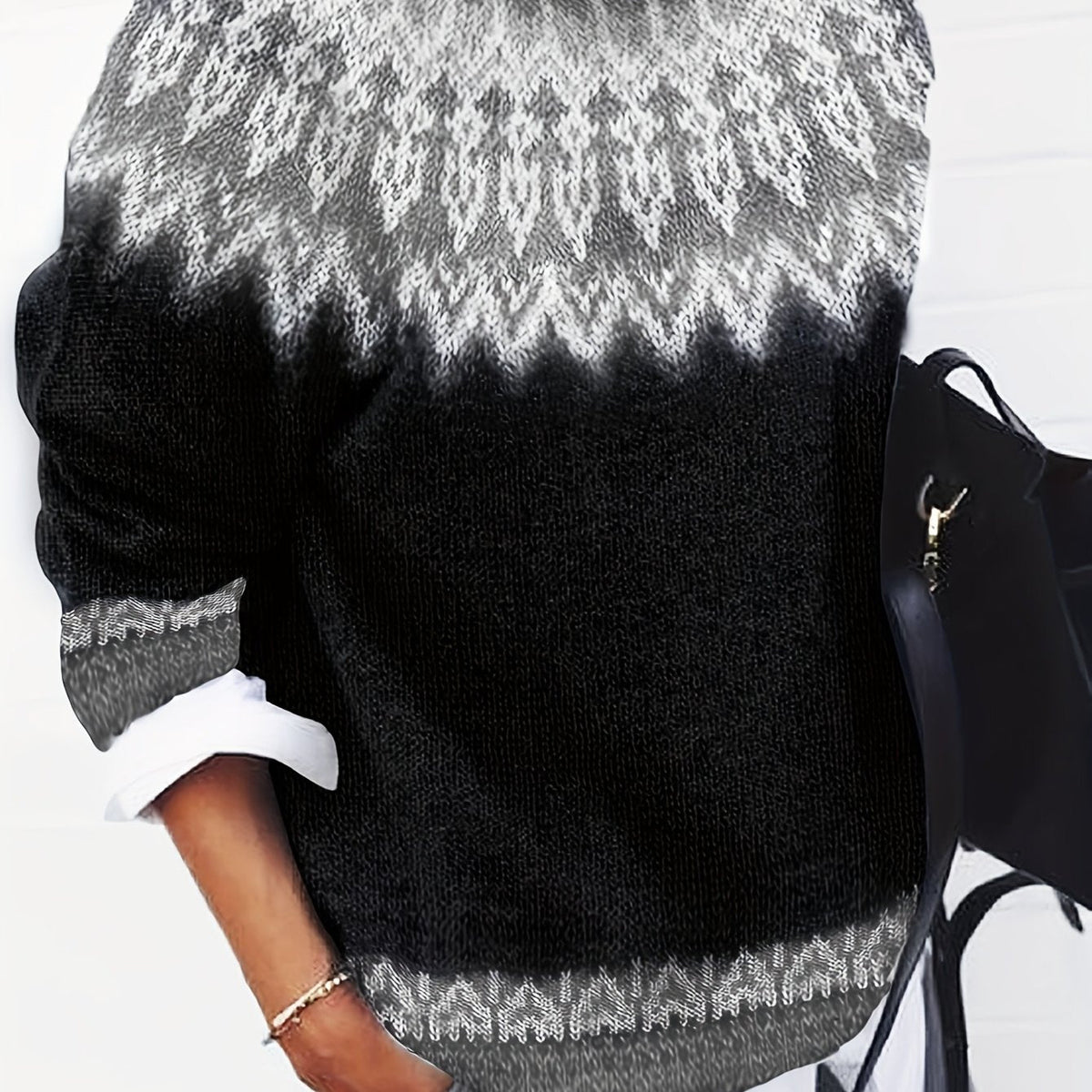 Women's Warm Jacquard Chunky Knit Jumper with Crew Neck - Deep Grey