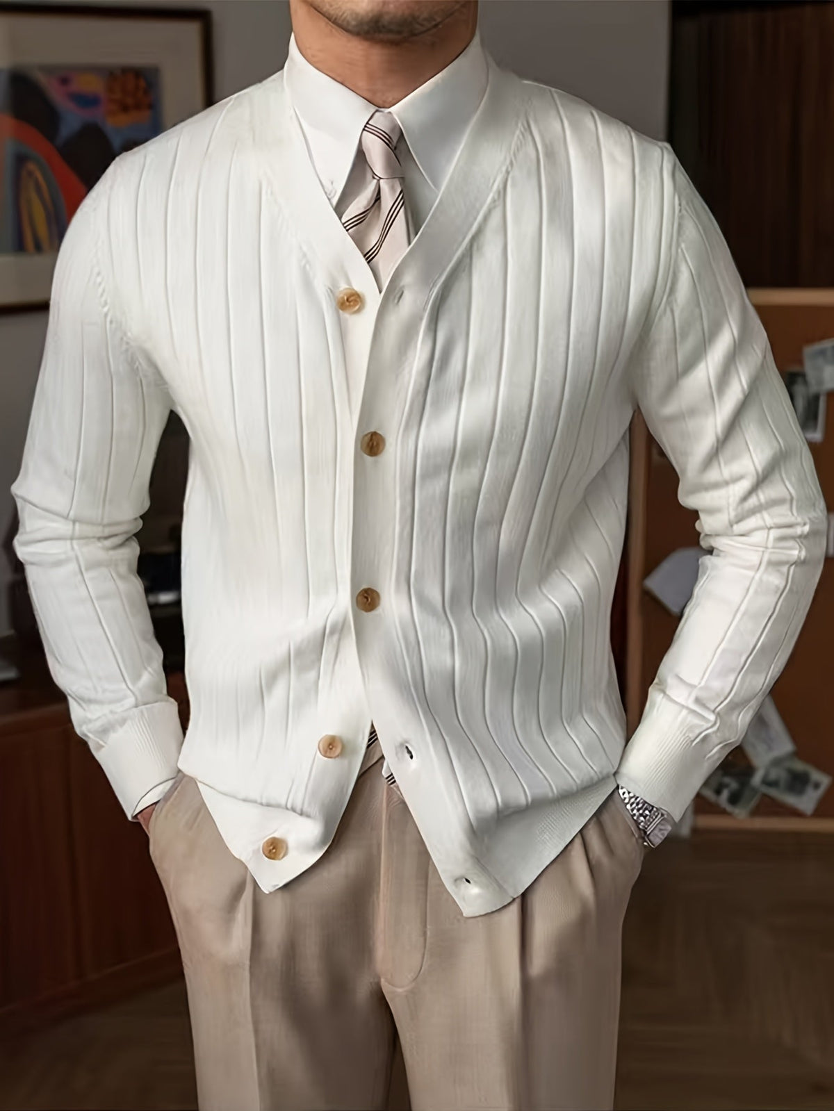 Men's Relaxed Knitted Cardigan with Button Front for Cool Evenings
