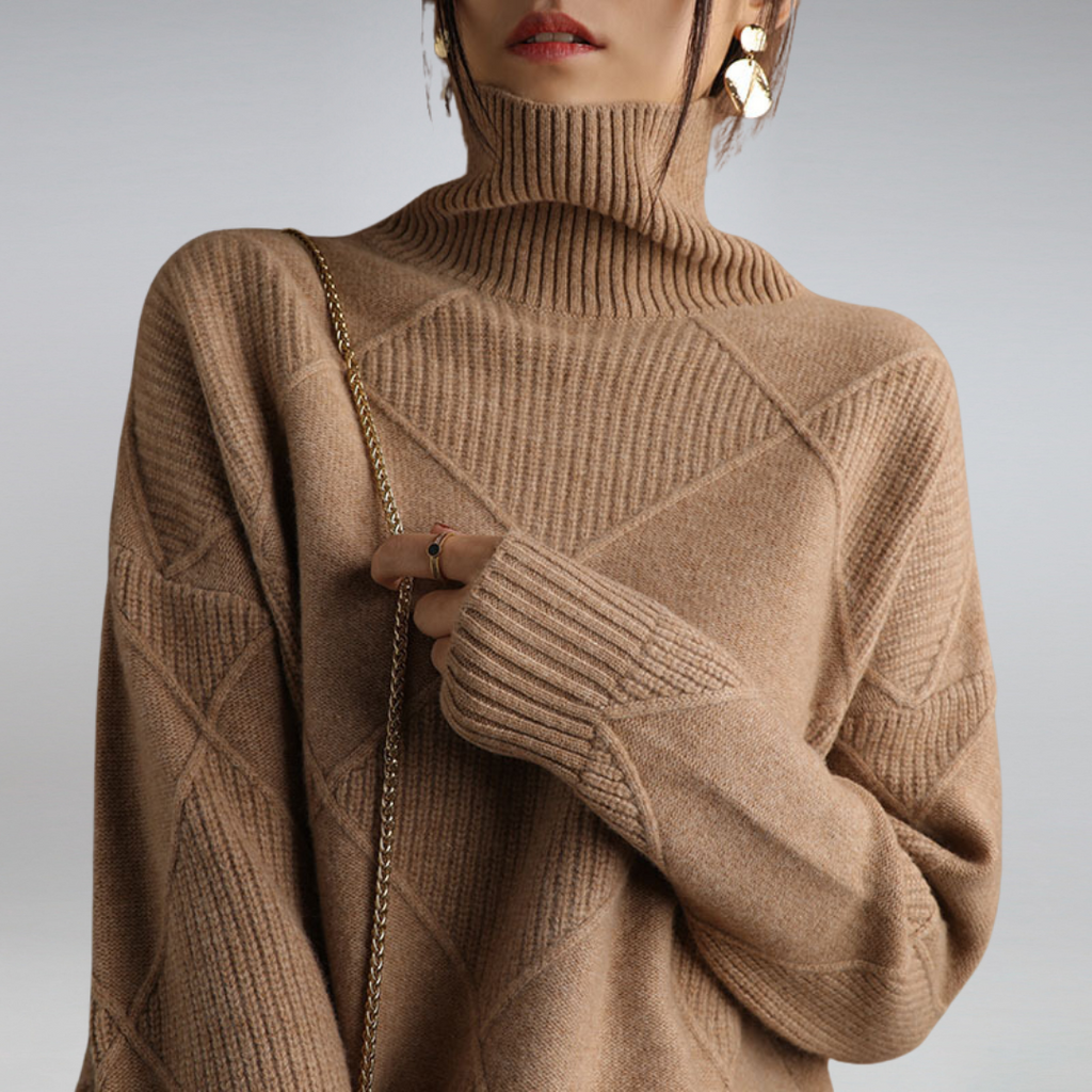 Women's Diamond Motif Roll Neck Jumper in Breathable Wool Blend