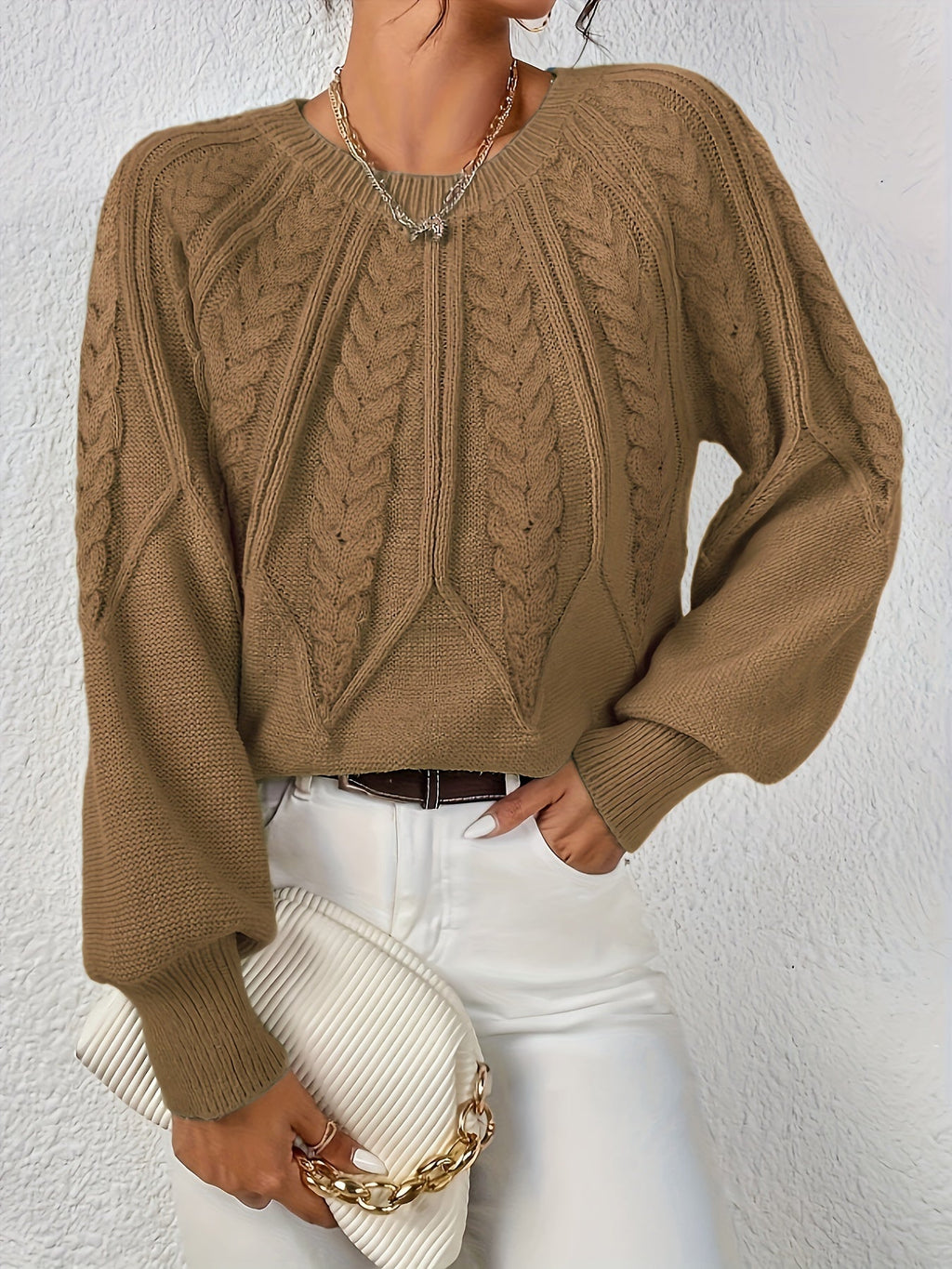 Women's Everyday Raglan Cable-Knit Jumper with Round Neckline