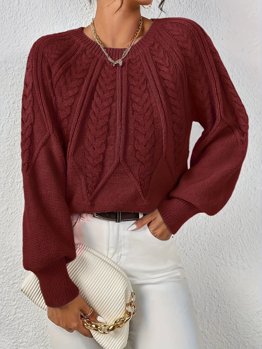 Women's Everyday Raglan Cable-Knit Jumper with Round Neckline