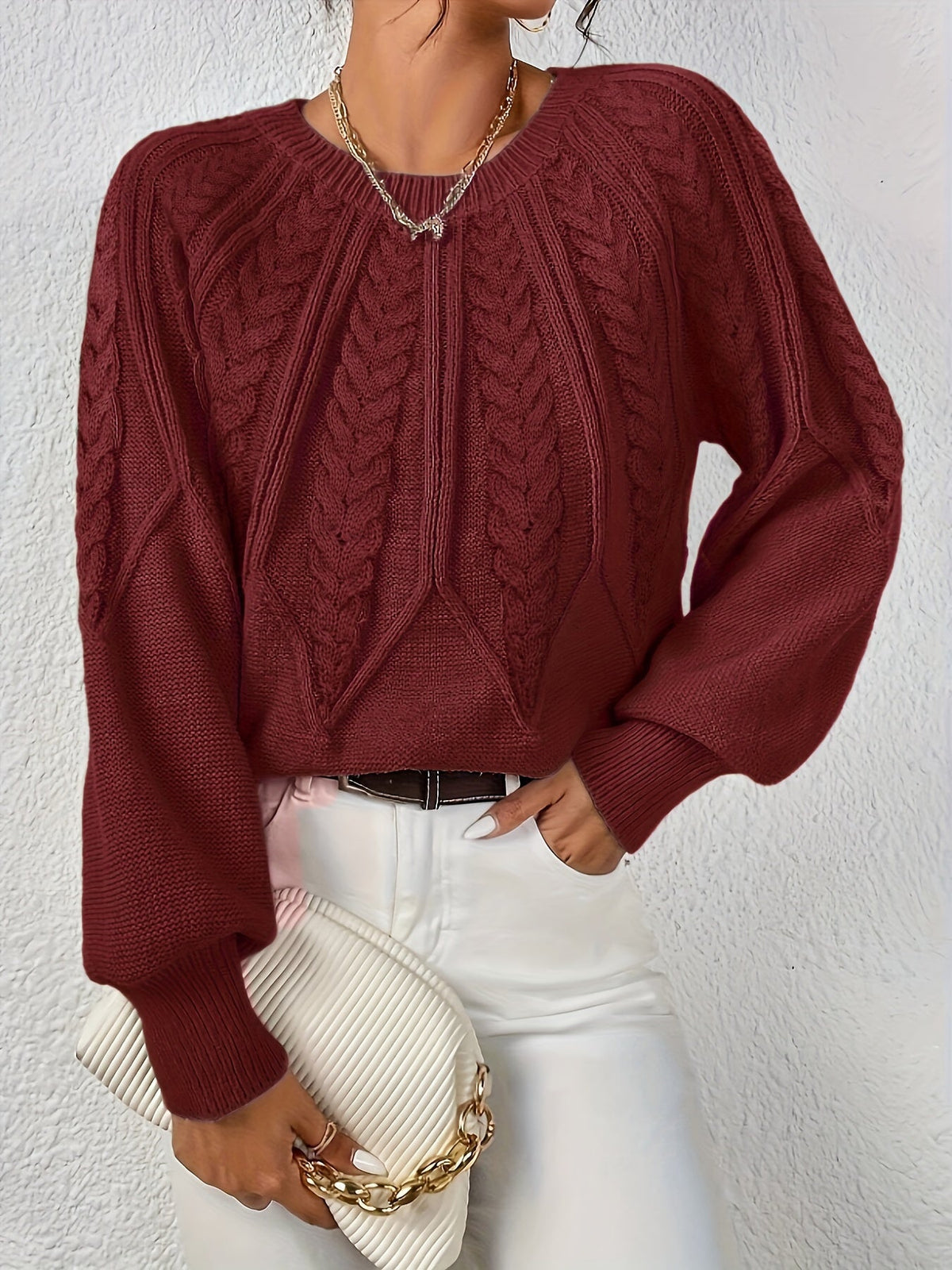 Women's Everyday Raglan Cable-Knit Jumper with Round Neckline