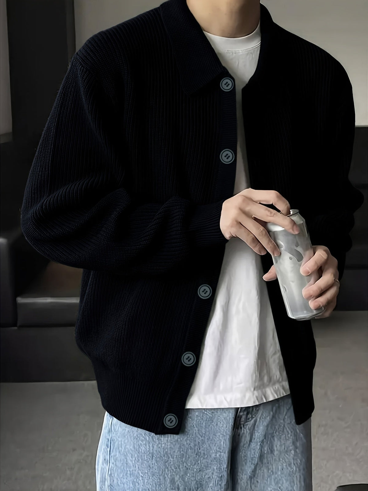 Men's Roomy Soft-Knit Cardigan with Traditional Collar