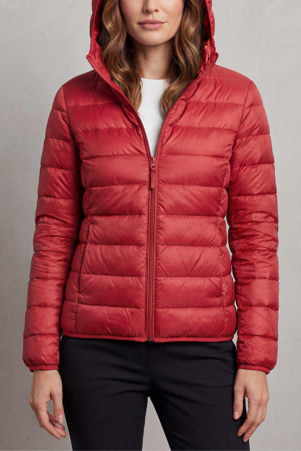 Women's Foldaway Ultralight Hooded Puffer for City Breaks - Red