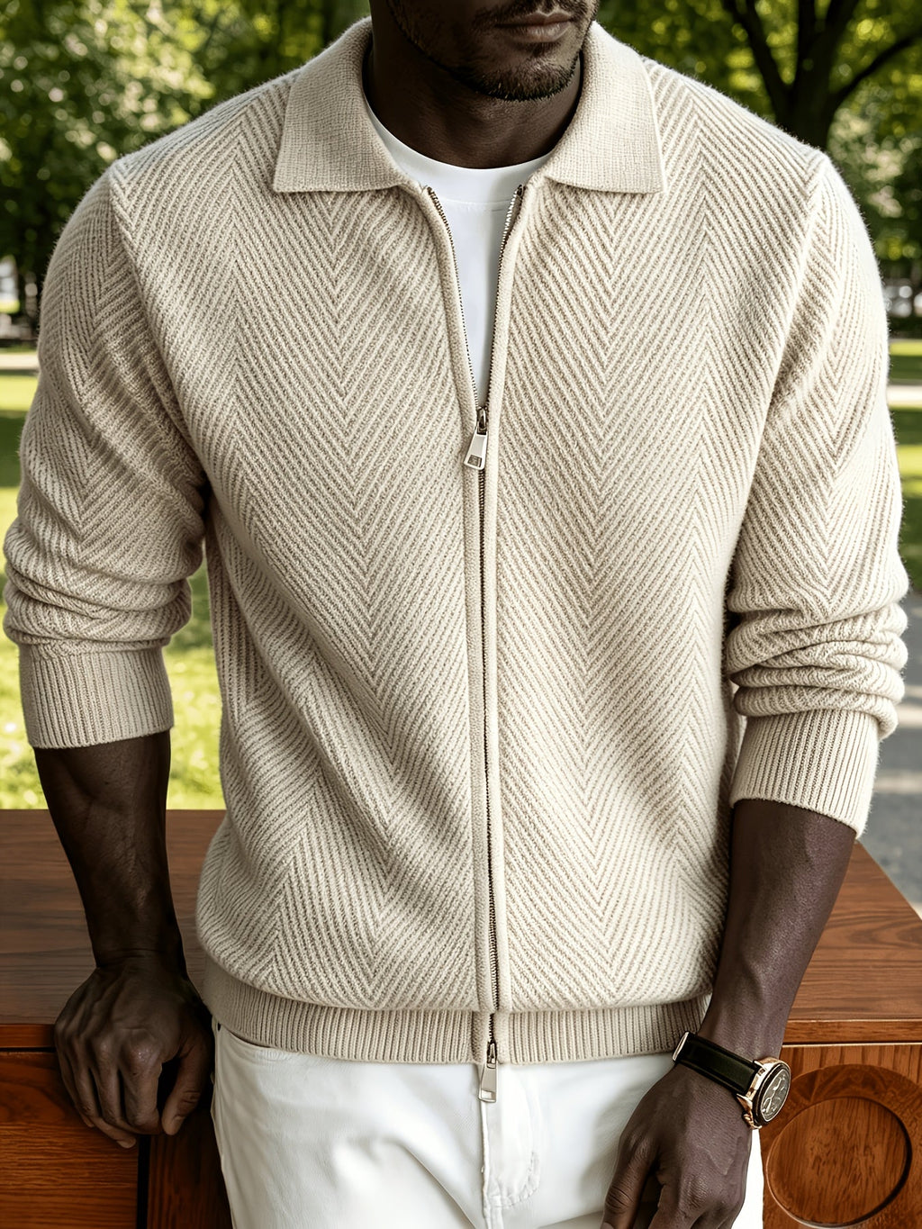 Men's Polo Collar Zip-Up Knit Jacket in a Chevron Pattern