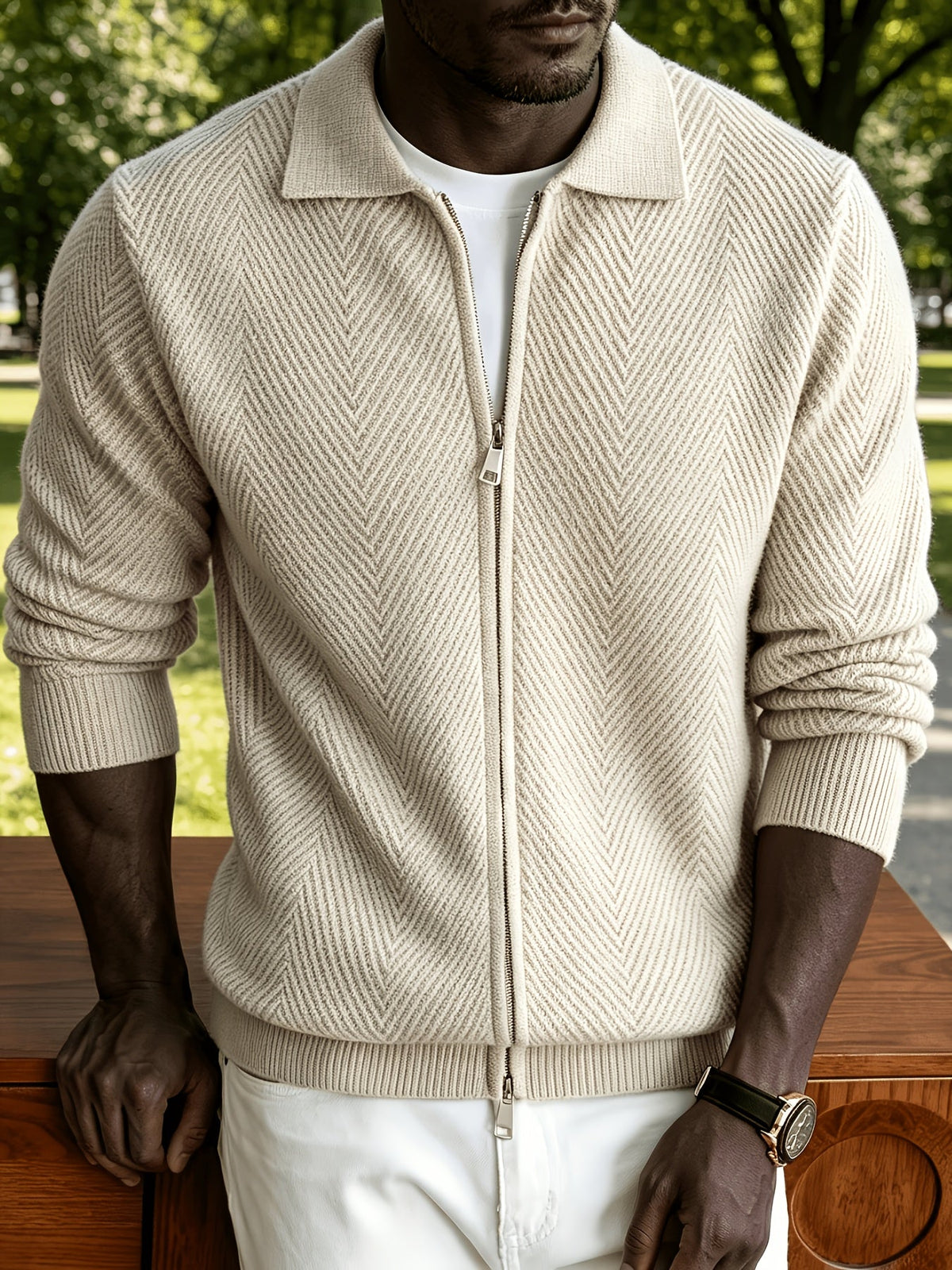 Men's Polo Collar Zip-Up Knit Jacket in a Chevron Pattern