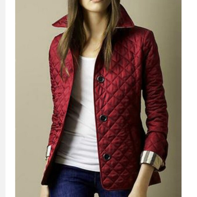 Women's Smart Diamond-Quilted Jacket with Crisp Collar - Burgundy