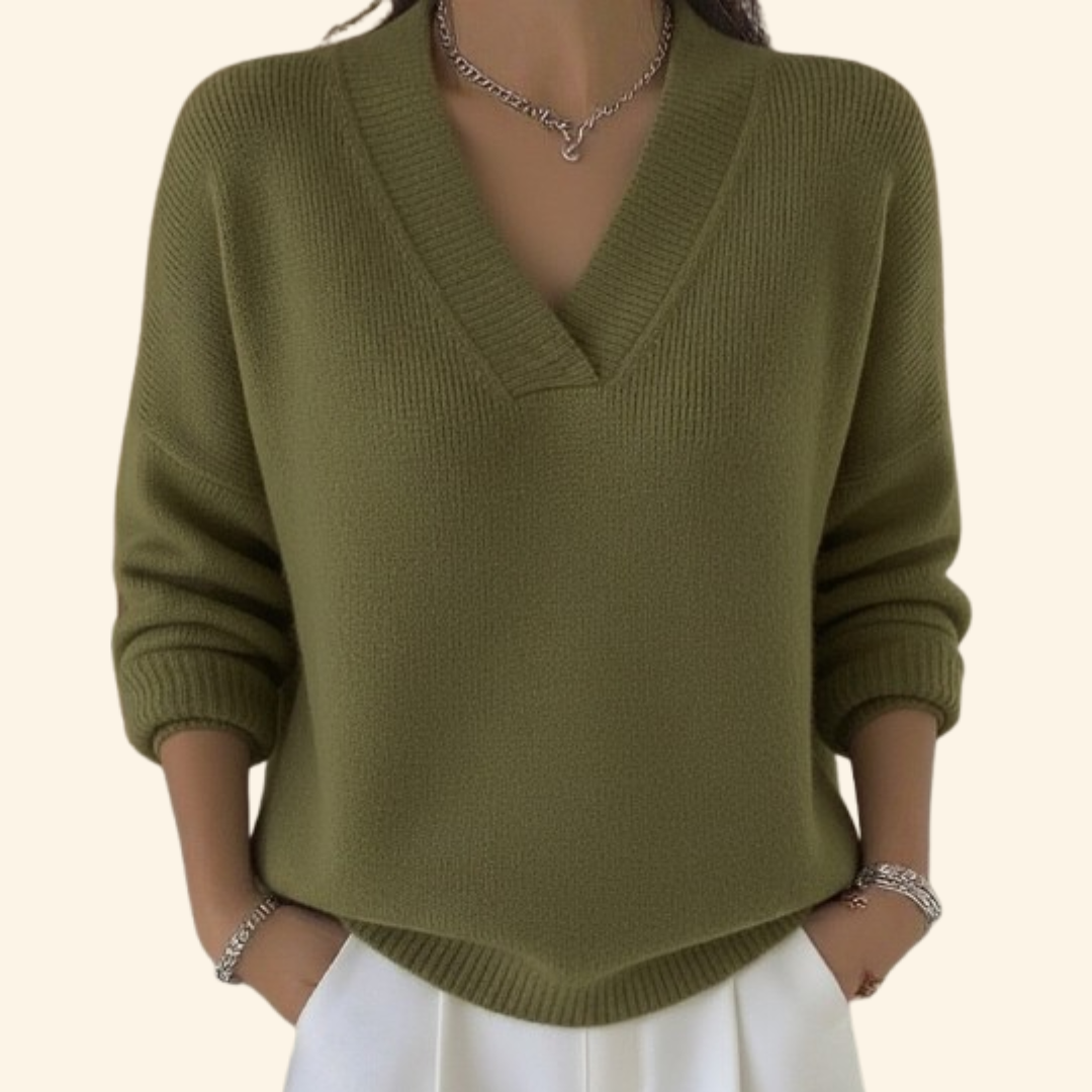 Women's Relaxed-Fit Soft V-Neck Jumper for Everyday Wear - Green