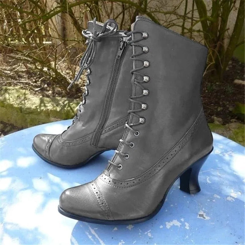 Women's Vintage Brogue-Toe Lace-Up Boots with Shaped Heel - Grey