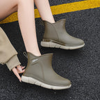 Women's Waterproof Rubber Wellies in Lined and Unlined Styles
