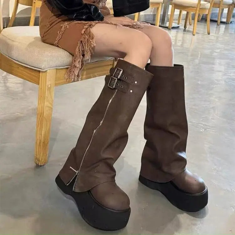 Women's Slouch-Shaft Buckle Knee-High Boots on a Thick Platform - Brown