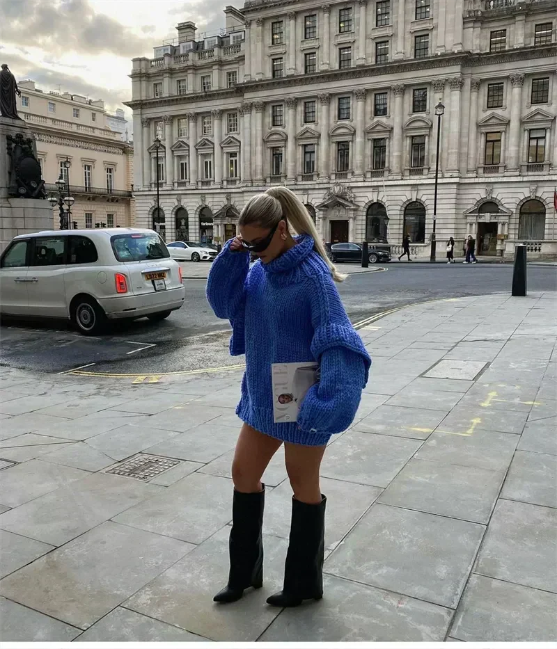 Women's Oversized Chunky Polo Neck Jumper with Ribbed Hem - Blue
