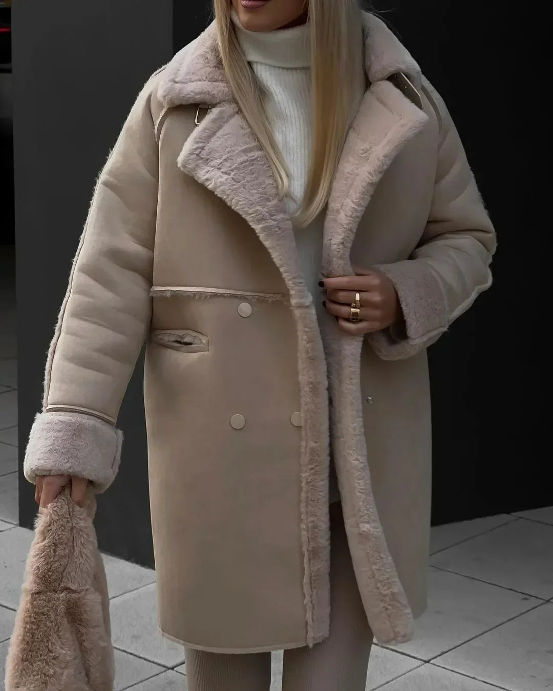 Women's Relaxed Double-Breasted Faux Fur Lined Coat with Wide Lapels - Brown