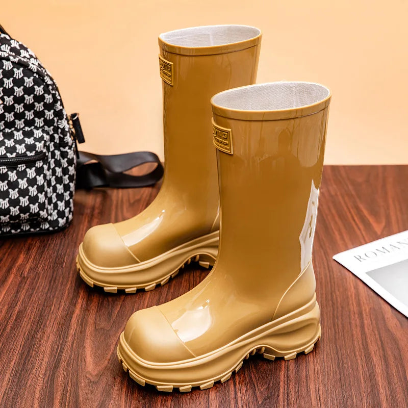 Women's High-Shine Tall Wellies with Grip Tread Sole - Brown
