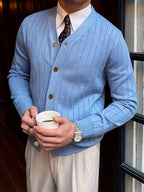 Men's Relaxed Knitted Cardigan with Button Front for Cool Evenings