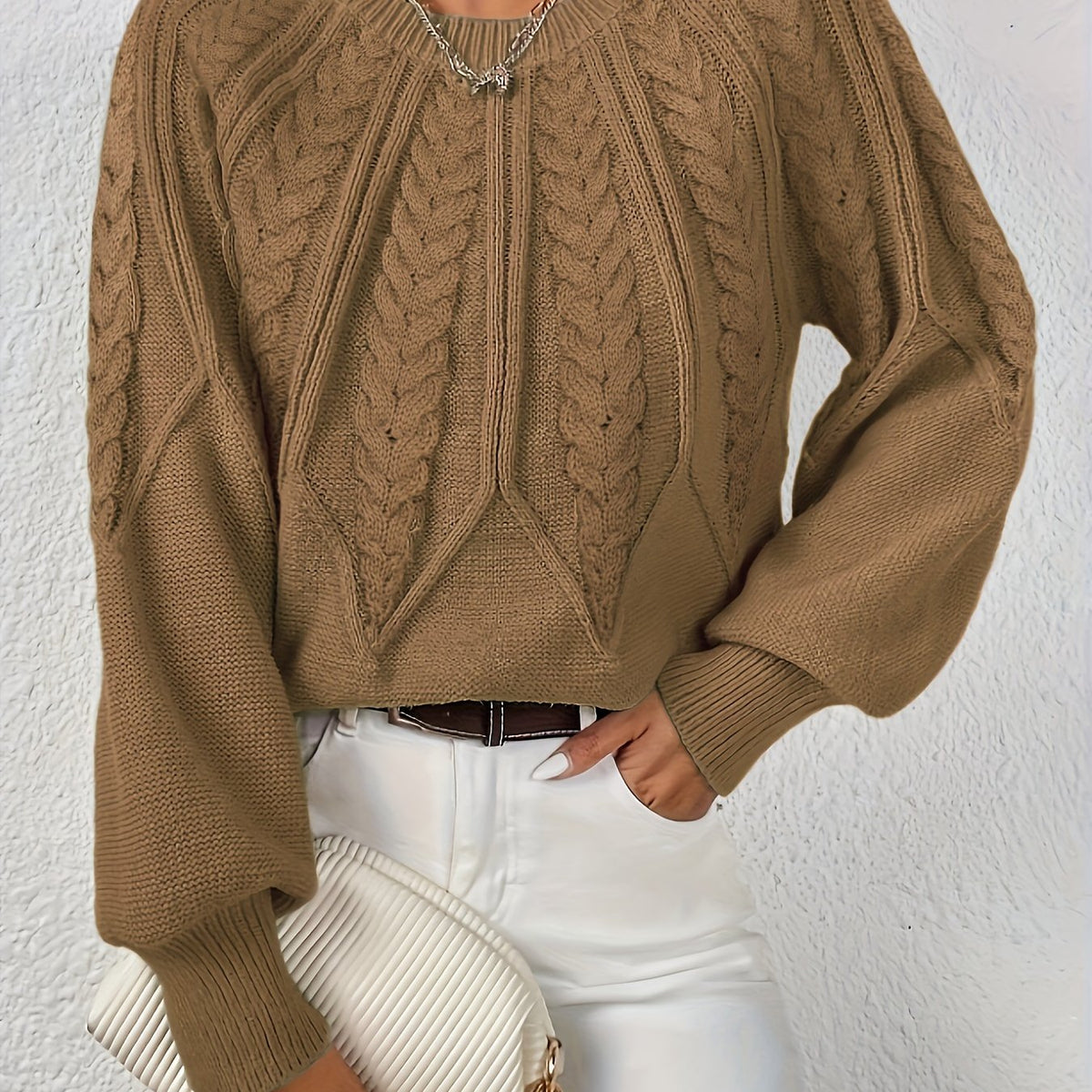 Women's Everyday Raglan Cable-Knit Jumper with Round Neckline - Camel