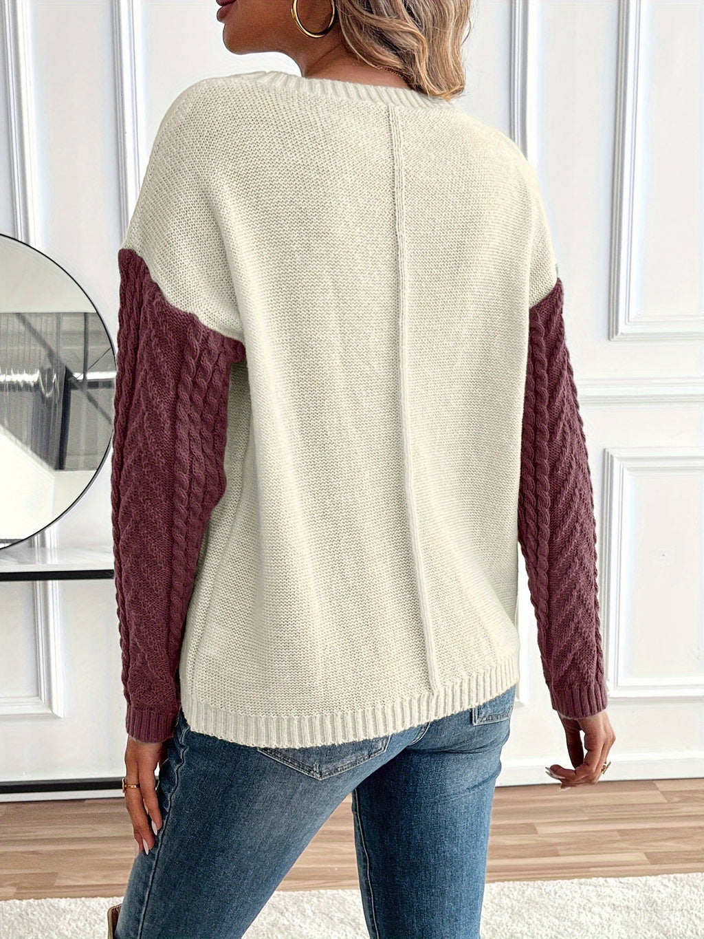 Women's Patch Pocket Cable-Knit Jumper with Two-Tone Panels