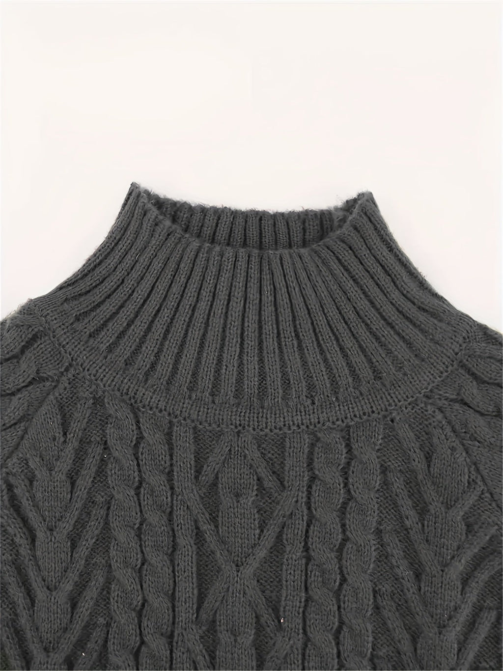 Women's Cable-Knit Mock Neck Jumper for Spring and Autumn