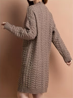 Women's Two-Pocket Cable-Knit Button Cardigan in Long Length