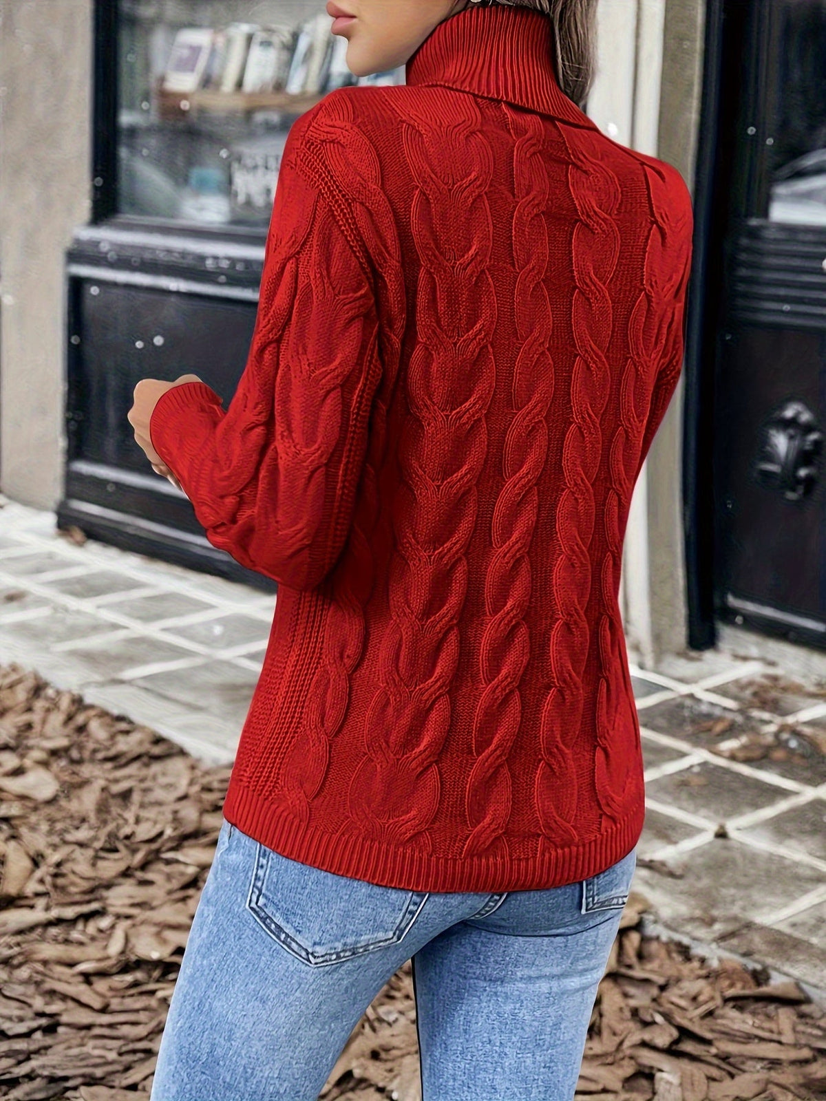 Women's Lightly Shaped Twisted Cable Roll Neck Jumper
