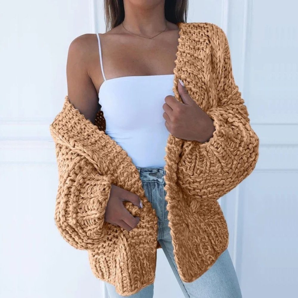 Women's Oversized Edge-to-Edge Cardigan in Thick Chunky Knit