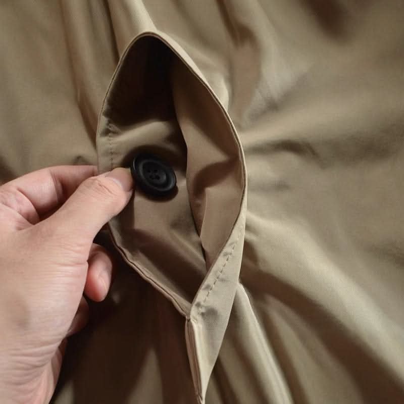 Men's Heritage Rain Mac with Turn-Down Collar and Trench Cut
