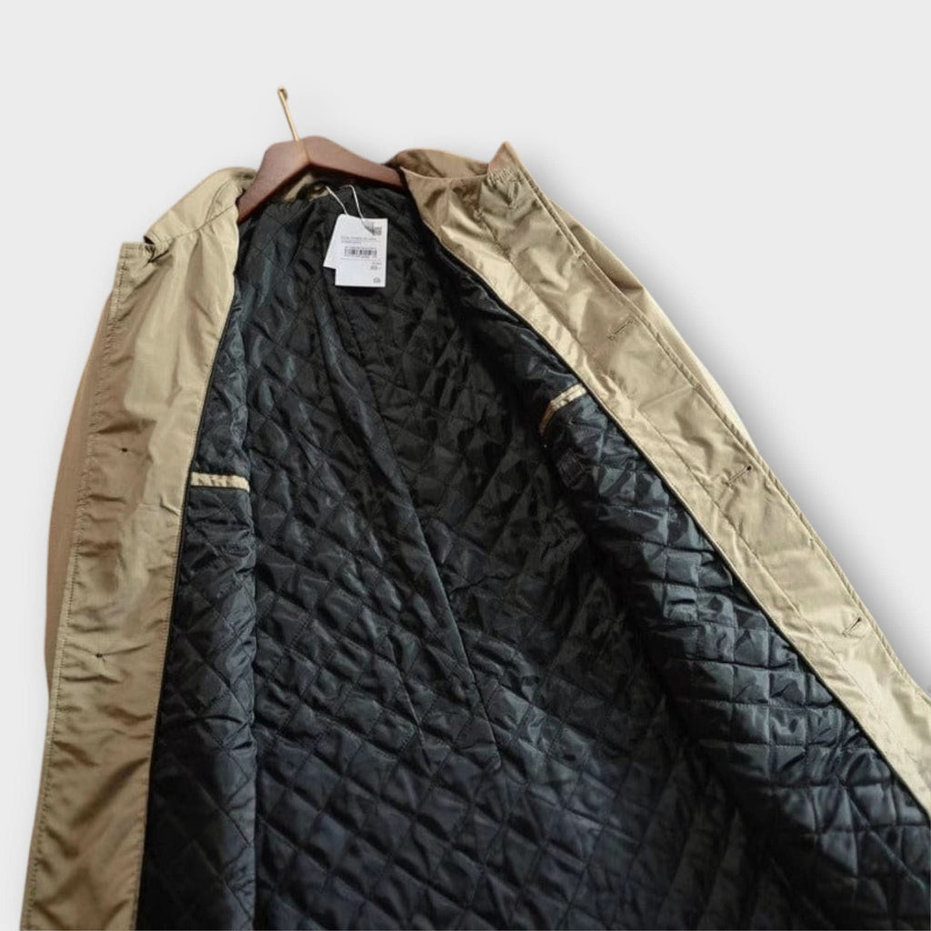 Men's Heritage Rain Mac with Turn-Down Collar and Trench Cut