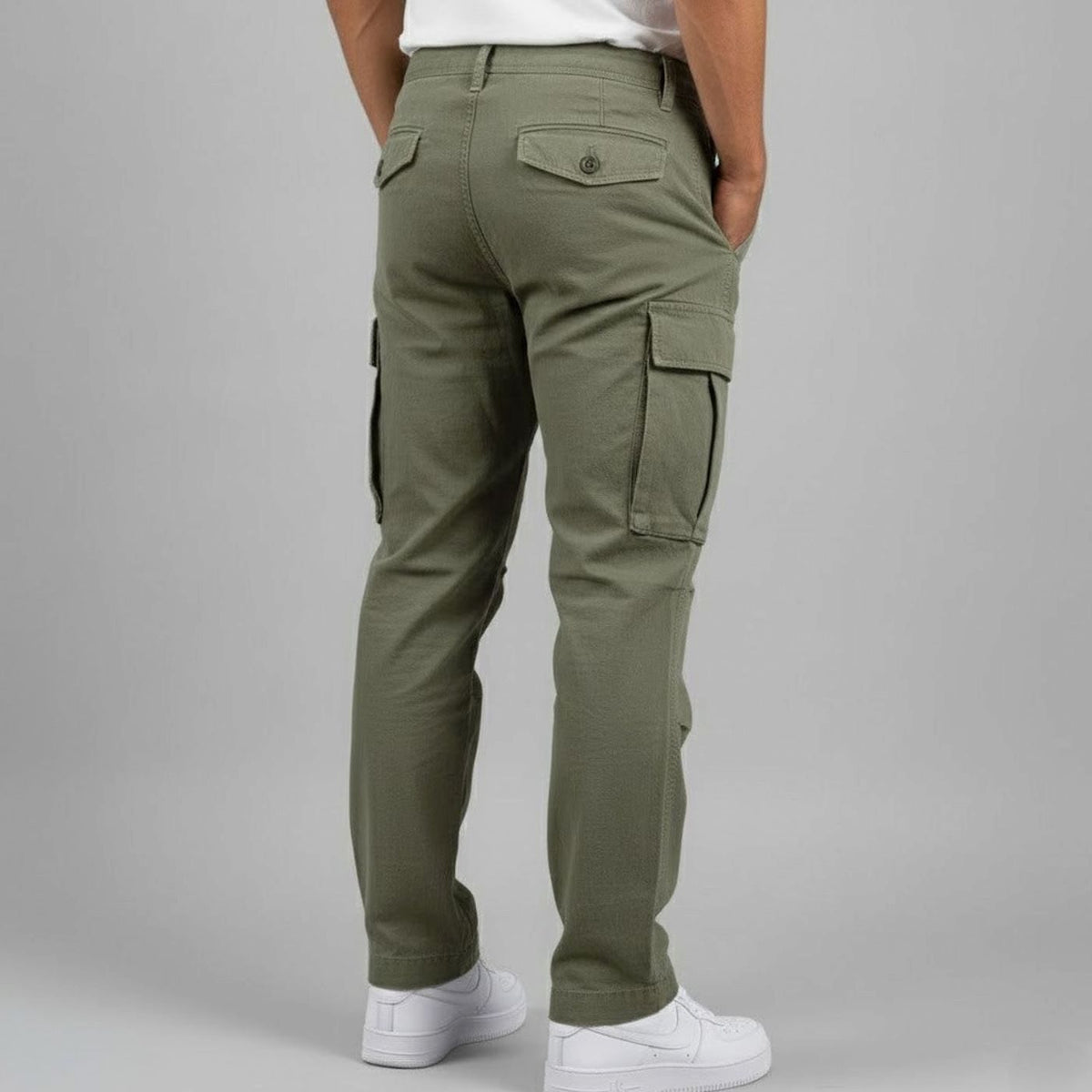 Men's Relaxed Urban Cargo Trousers with Flap-Covered Pockets