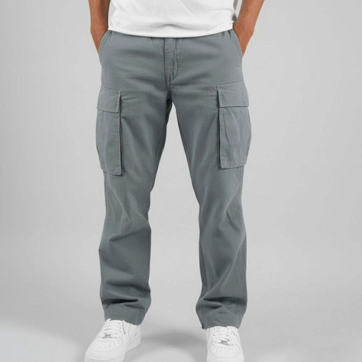 Men's Relaxed Urban Cargo Trousers with Flap-Covered Pockets - Grey