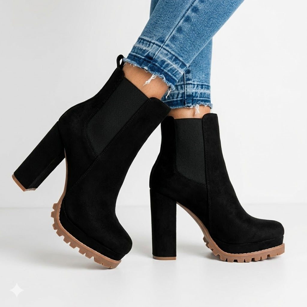 Women's Stacked-Heel Chelsea Ankle Boots with Textured Platform - Black
