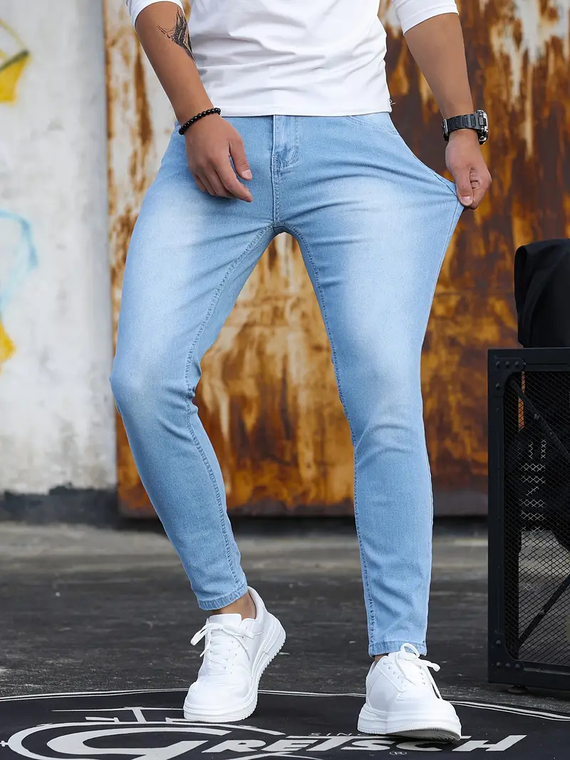 Men's Non-Distressed Slim Taper Jeans with Belt Loops