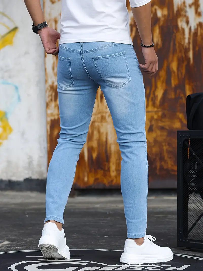 Men's Non-Distressed Slim Taper Jeans with Belt Loops