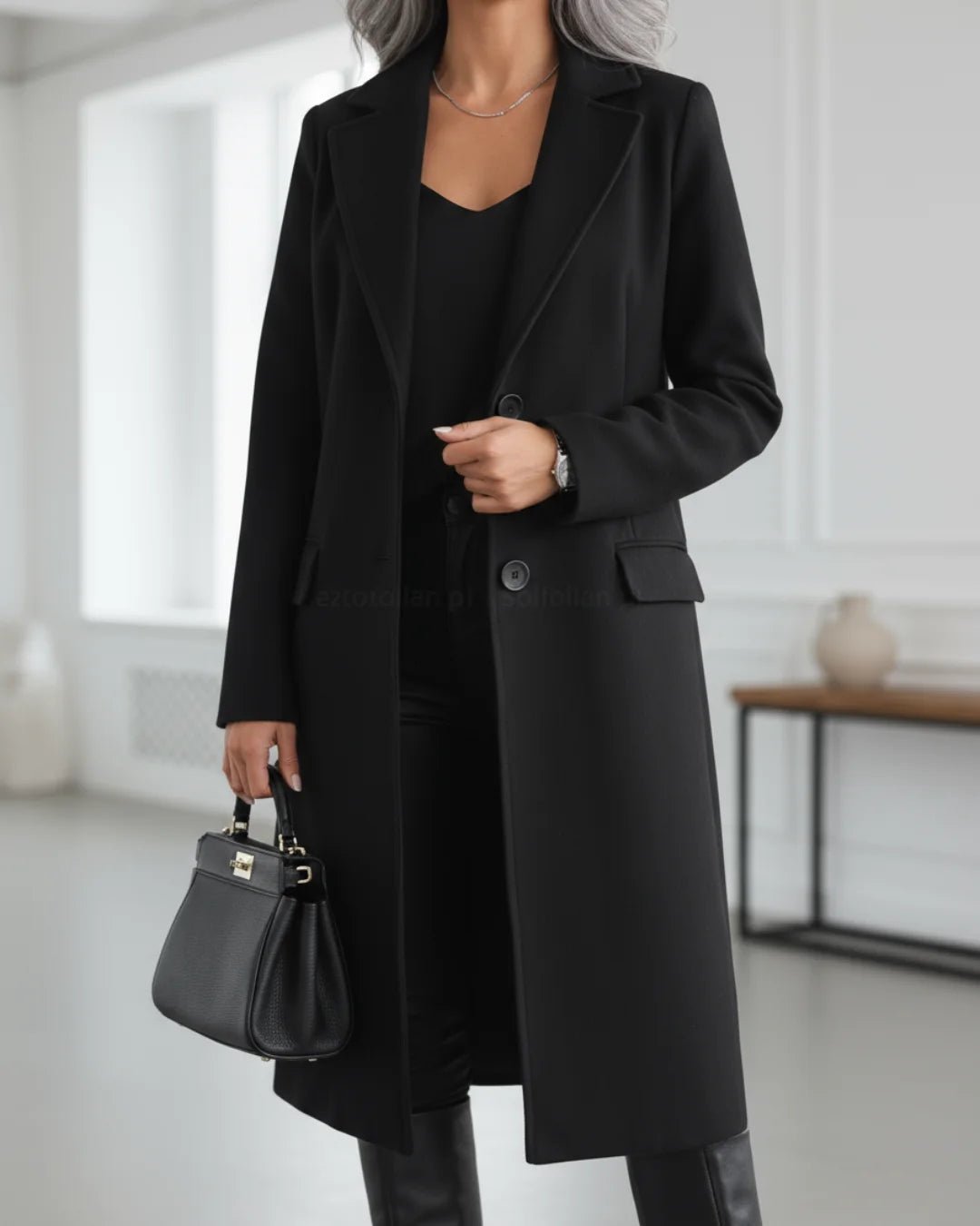 Women's Tailored Single-Row Button Coat with Nipped-In Waist - Black