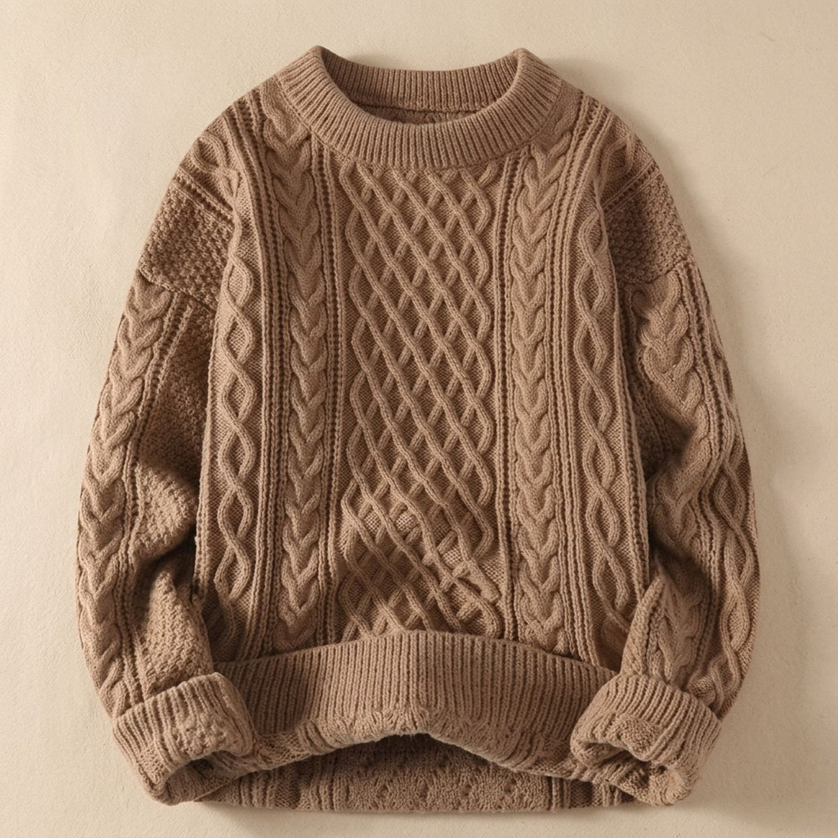 Women's Raised Cable-Knit Jumper in a Relaxed Fit - Brown