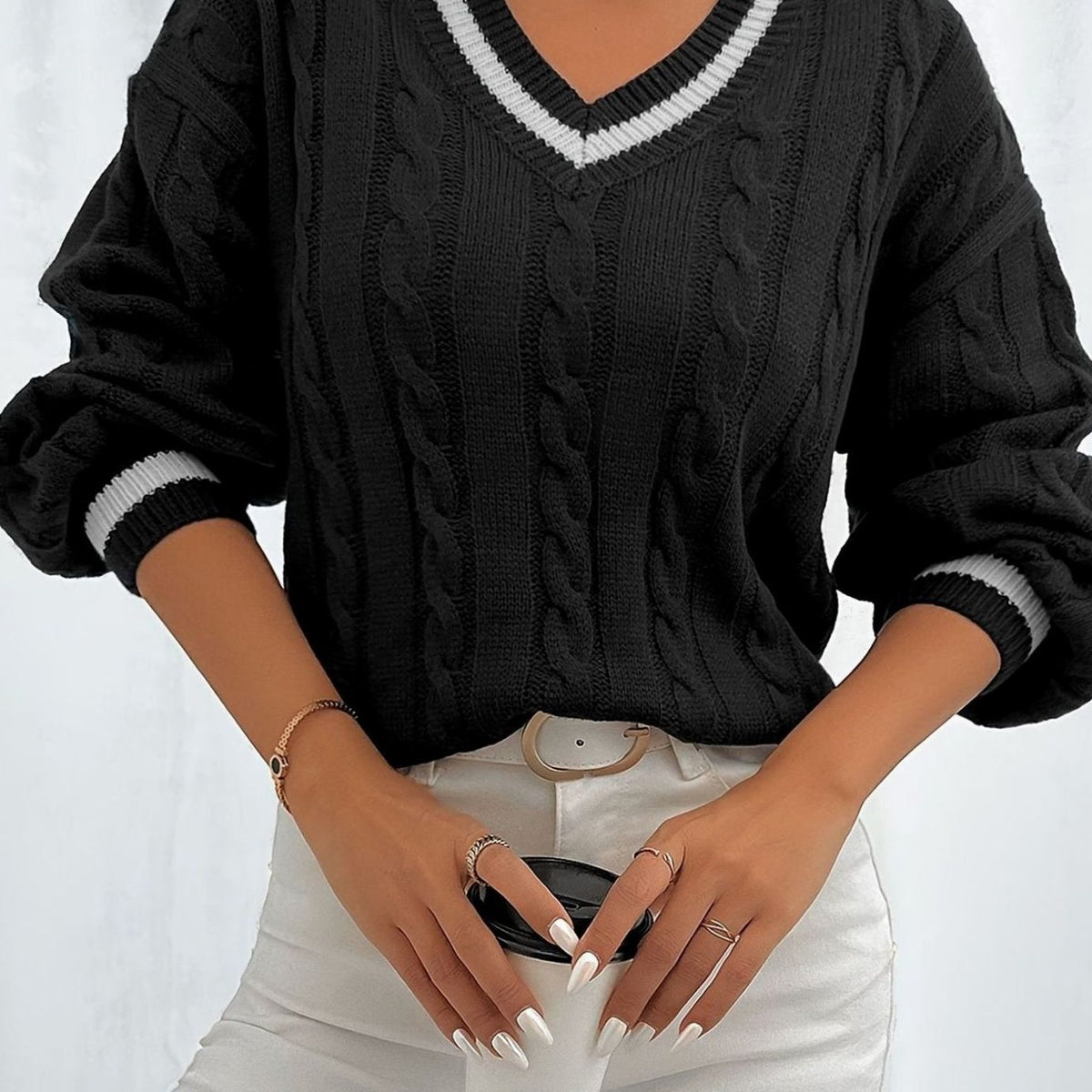 Women's Stripe-Edged V-Neck Cable-Knit Jumper - Black