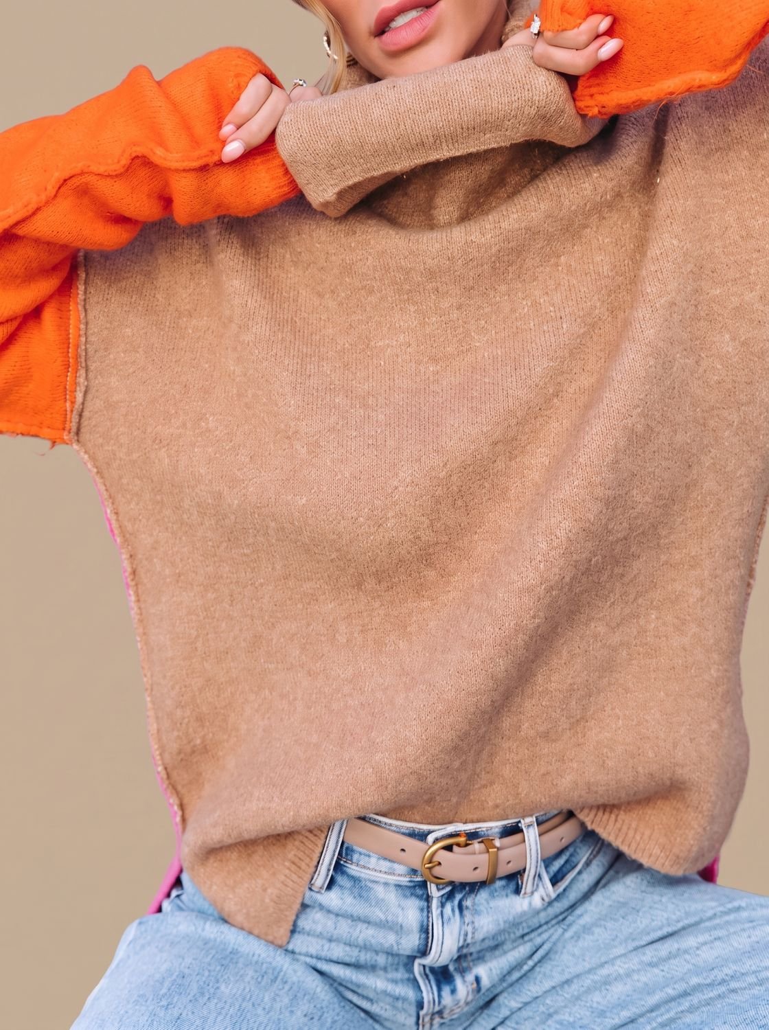 Women's Relaxed Rolled-Collar Jumper with Contrast Colour Panels