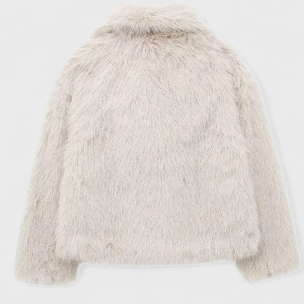 Women's Voluminous-Collar Faux Fur Jacket in a Cropped Cut
