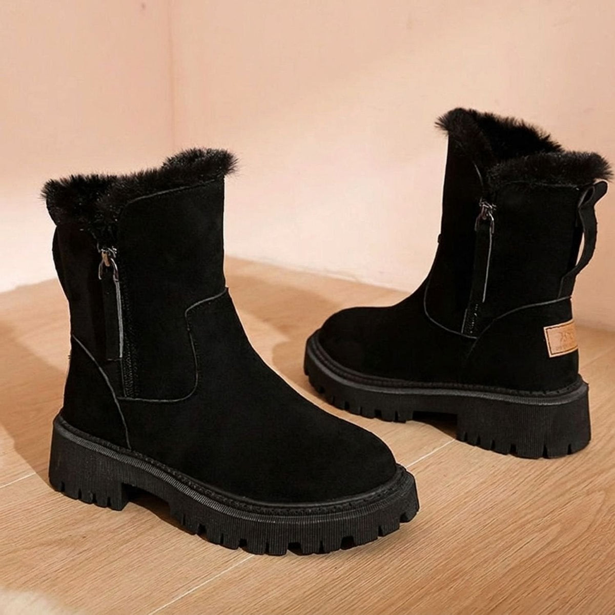 Women's Snow-Ready Deep-Tread Boots with Faux Fur Collar - Black
