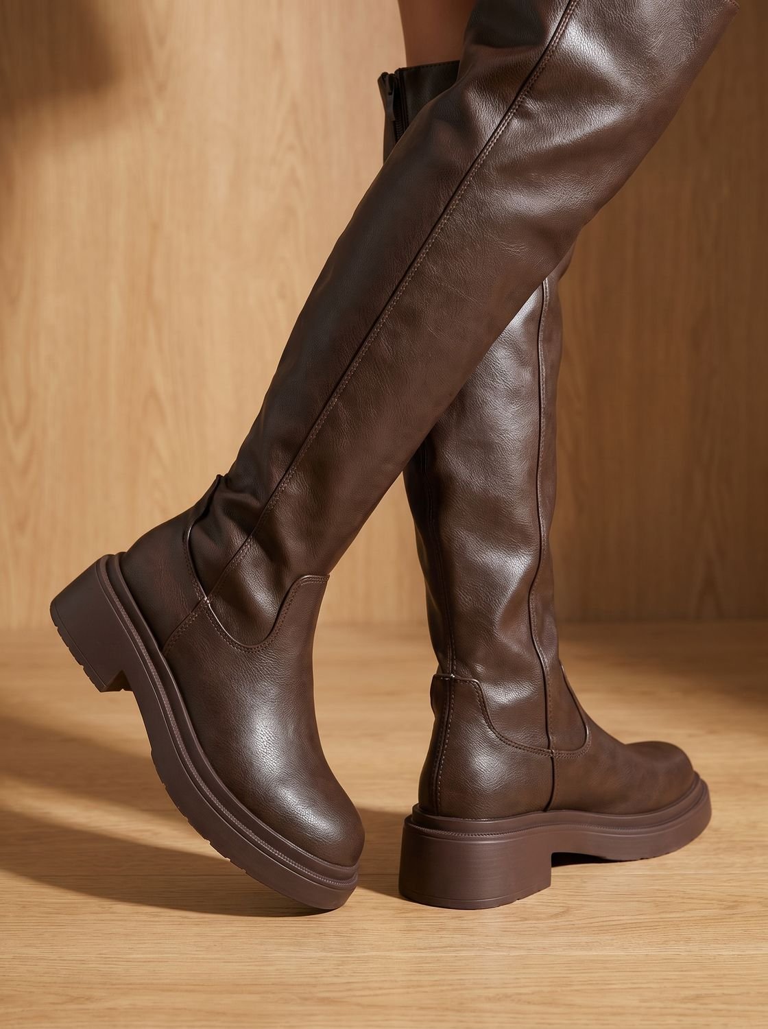 Women's Heel-Free Over-the-Knee Boots with Chunky Sole and Side Zip