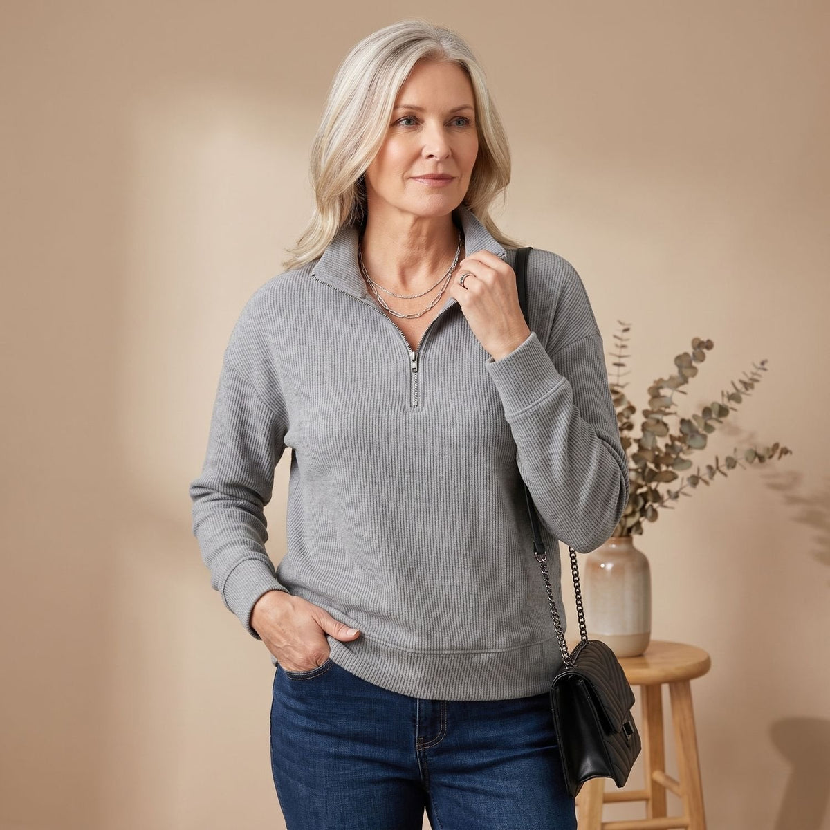 Women's Horizontal Rib Half-Zip Jumper in a Relaxed Fit - Grey