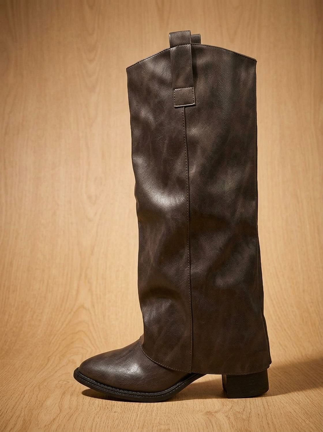Women's Mid-Heel Western Knee-High Boots in Vintage Faux Leather