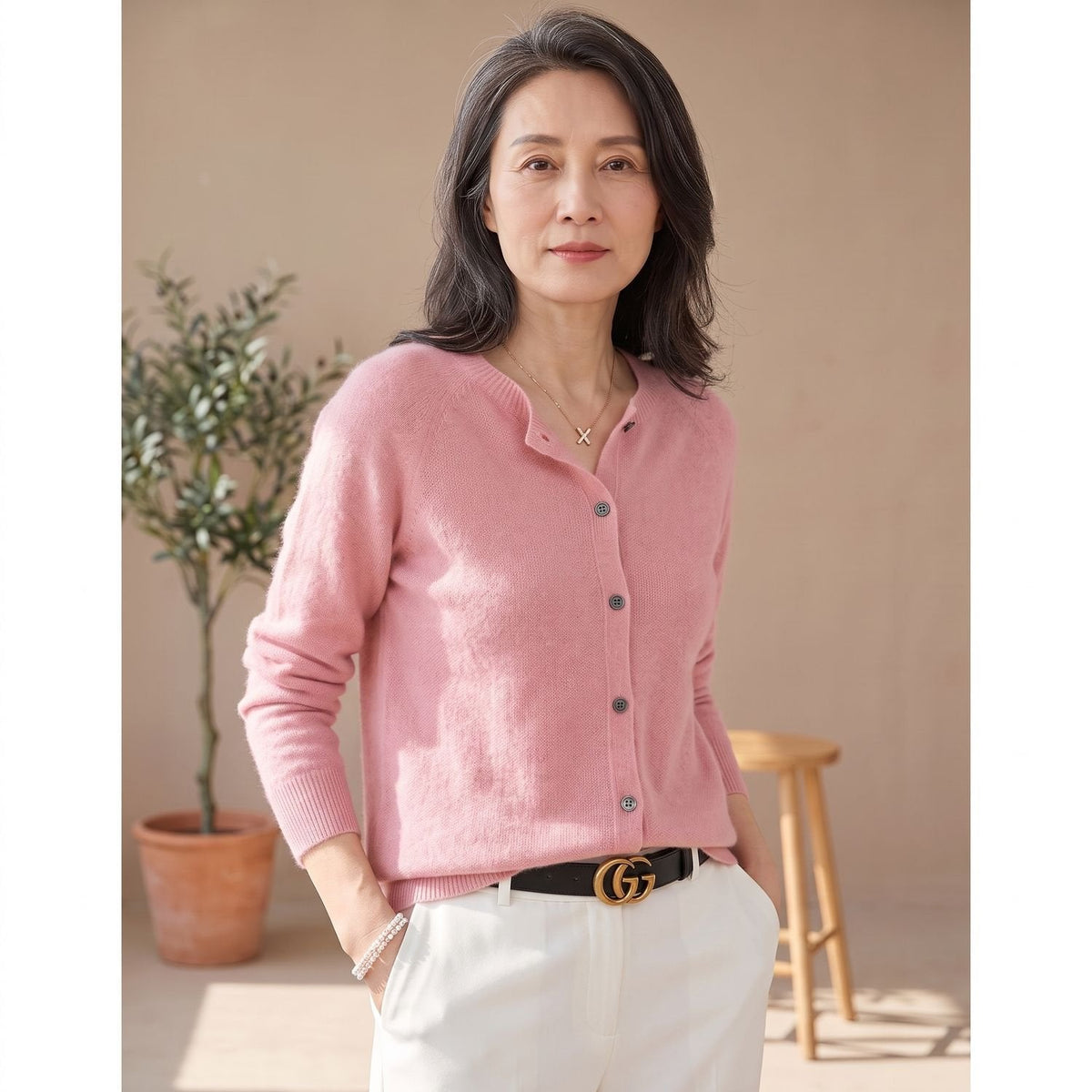 Women's Smooth Merino-Blend Knit Cardigan for Office Days - Light Pink