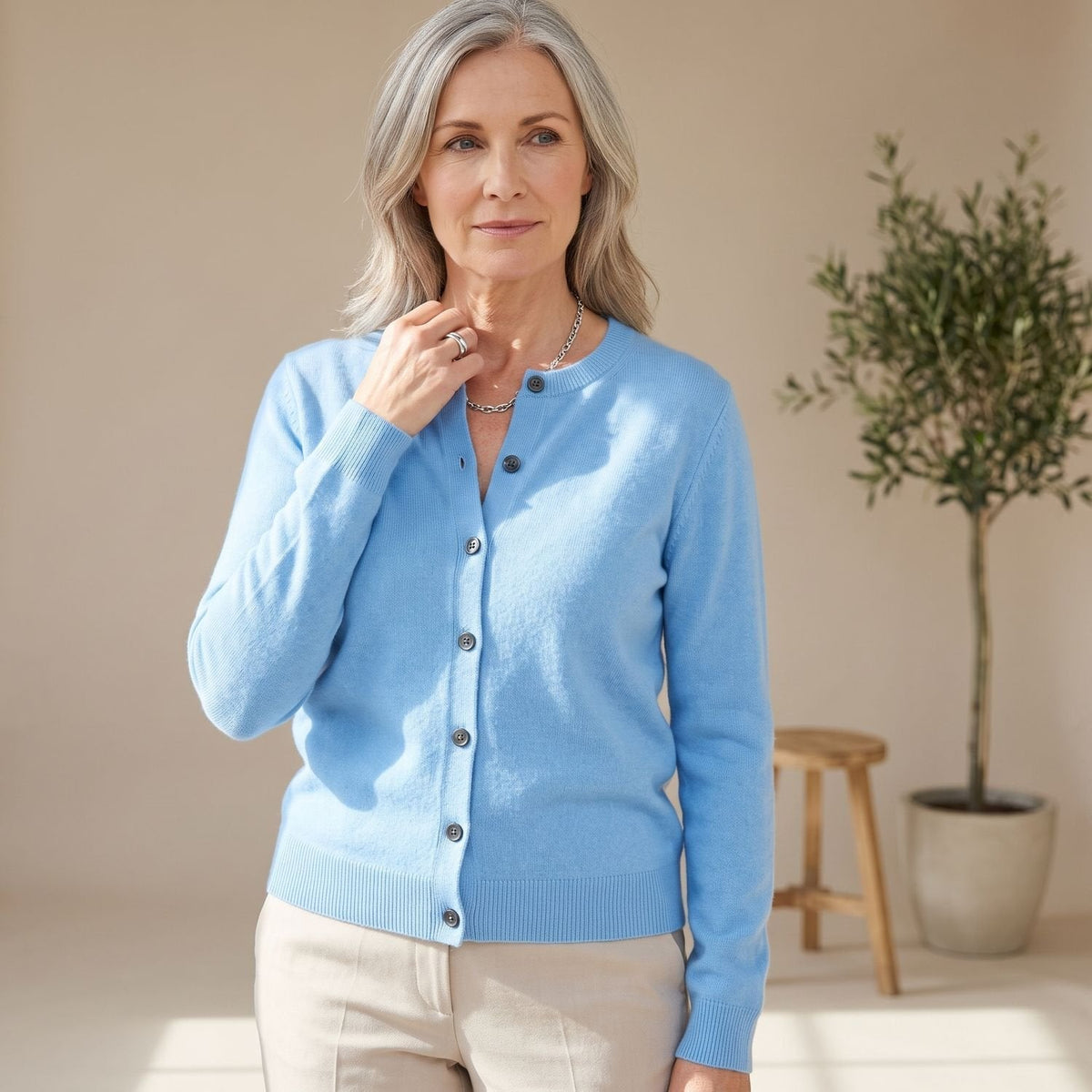 Women's Smooth Merino-Blend Knit Cardigan for Office Days - Light Blue