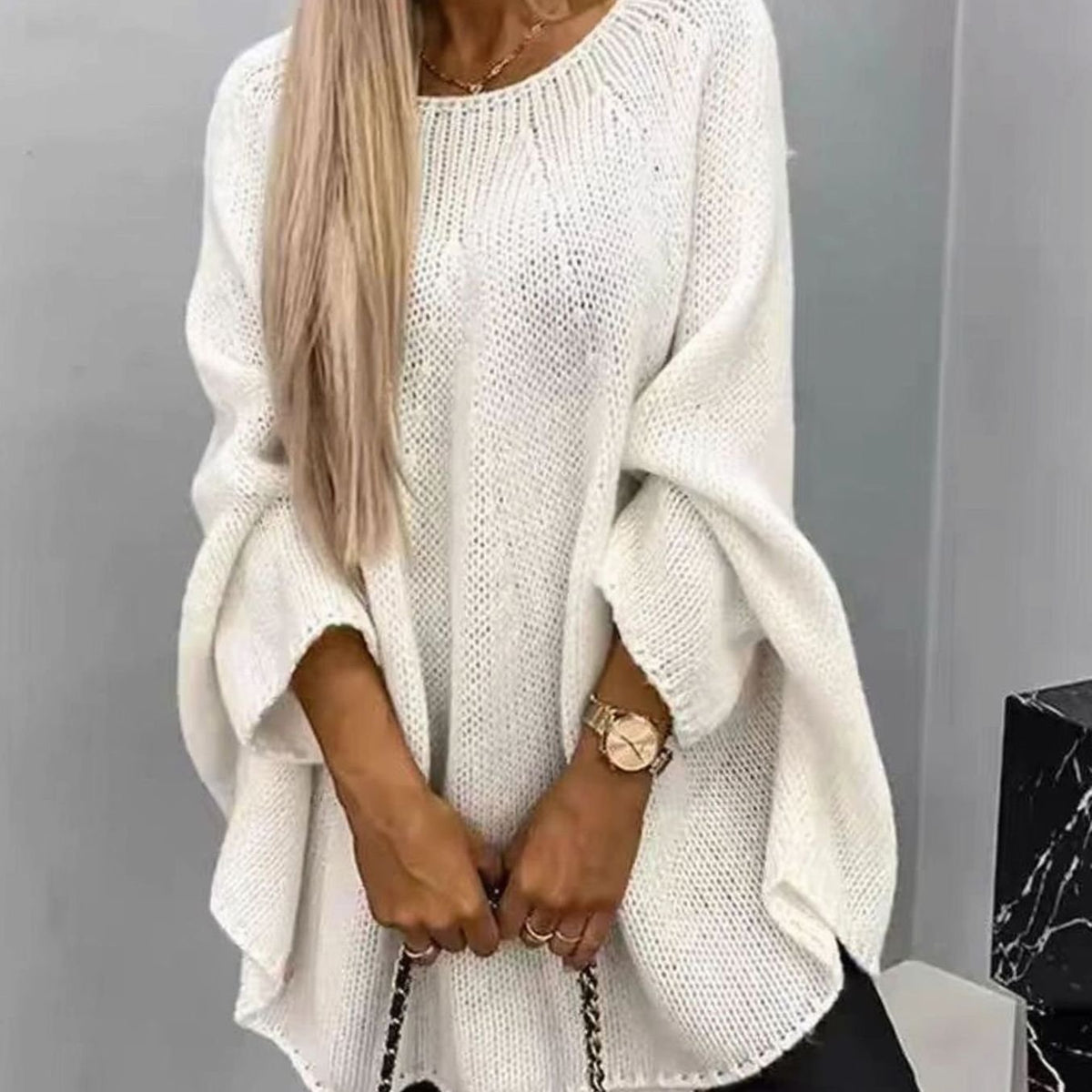 Women's Batwing Sleeve Chunky Knit Tunic Jumper with Crew Neck - White