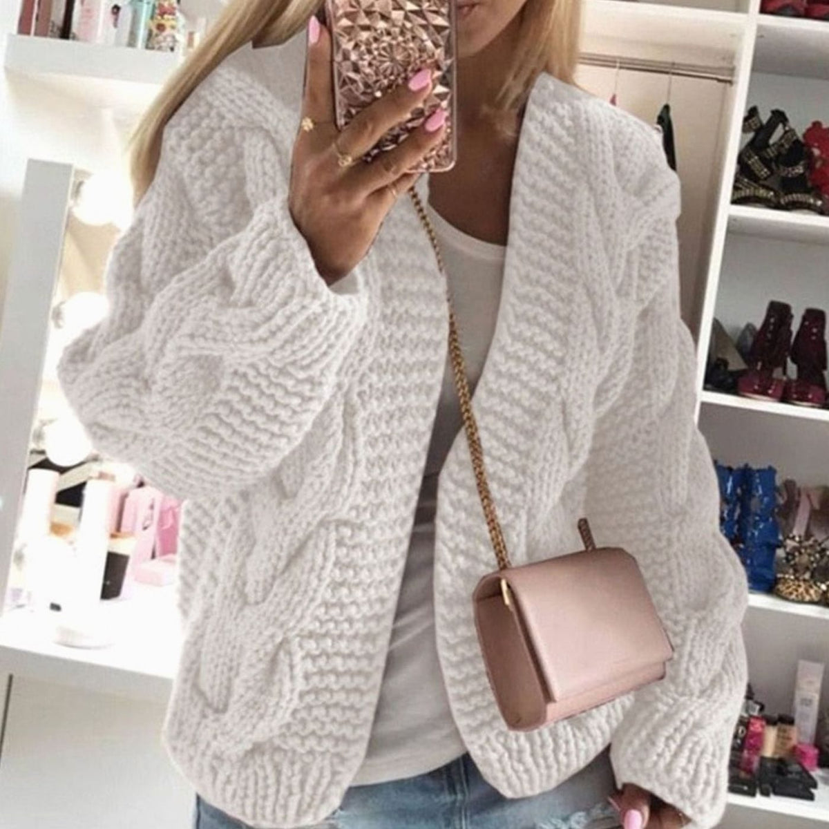 Women's Open-Front Oversized Cardigan in Chunky Cable Knit - White