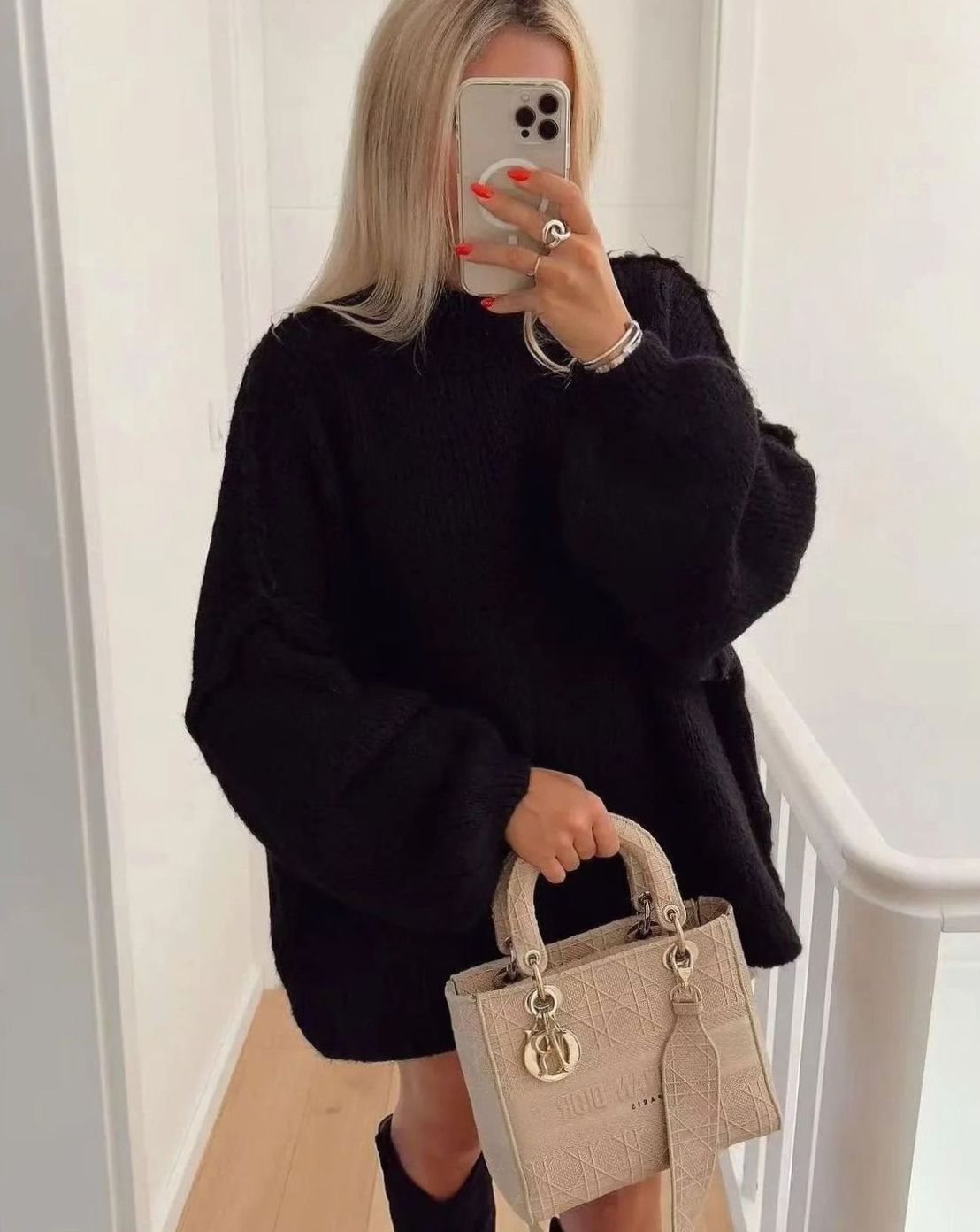 Women's Roomy Chunky-Knit Roll Neck Jumper - Black