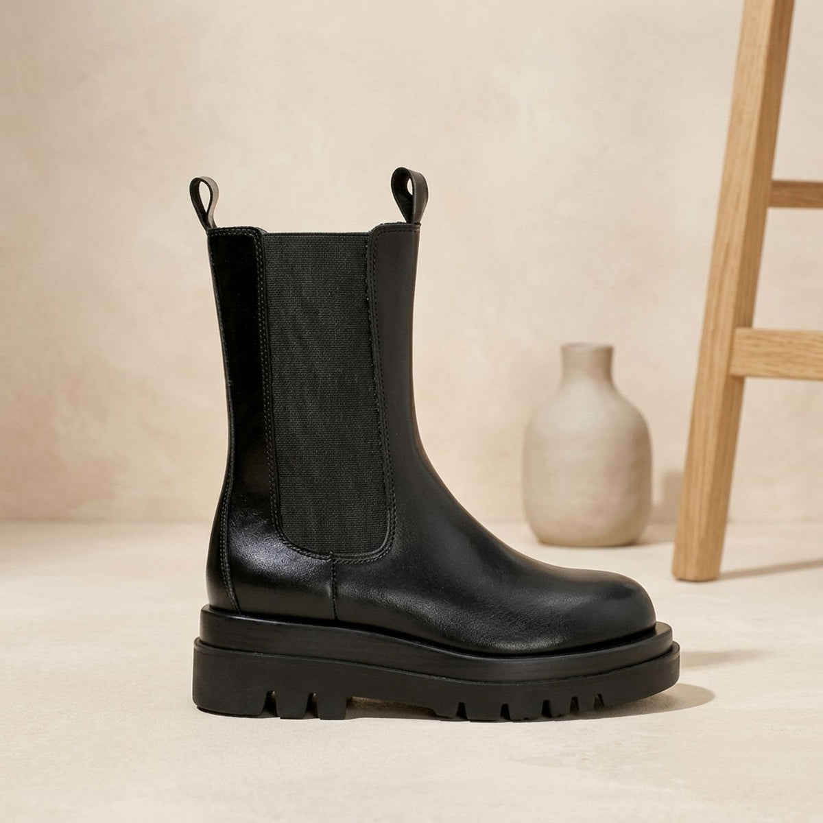 Women's Faux Leather Lug-Sole Chelsea Boots with Pull-On Fit